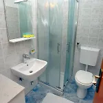 Dino Apartma In Soba - Dino Studio&room * Portorose