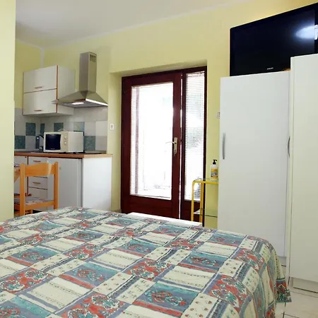 Dino Apartma In Soba - Dino And Portorož