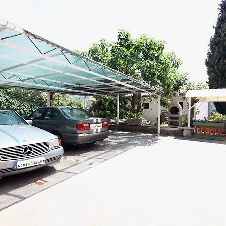 Dino Apartma In Soba - Dino And Apartman *