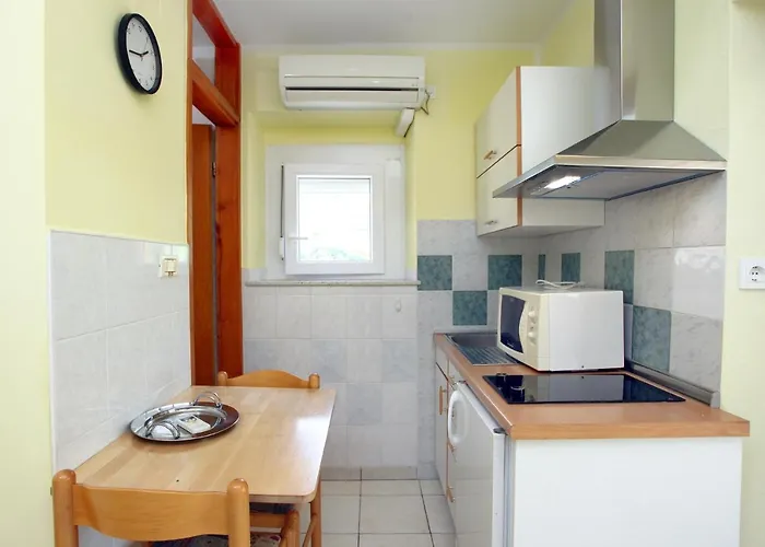 Dino Apartma In Soba - Dino And * Portorož