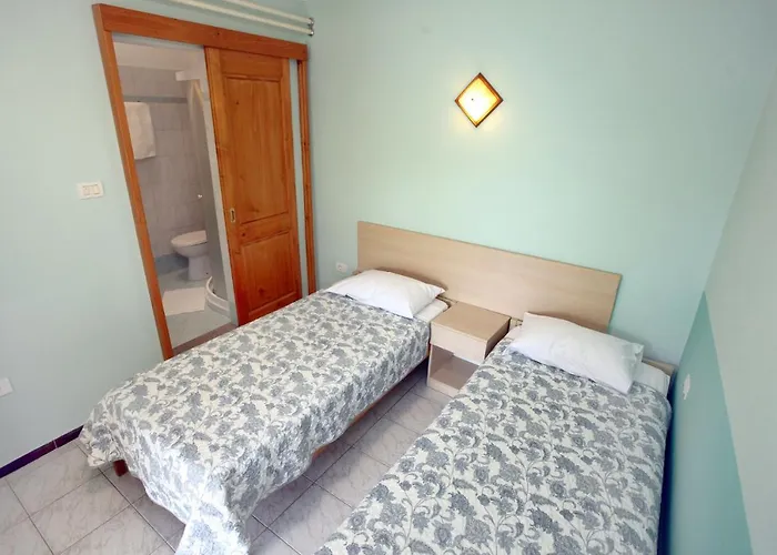 Dino Apartma In Soba - Dino Studio&room Appartamento *