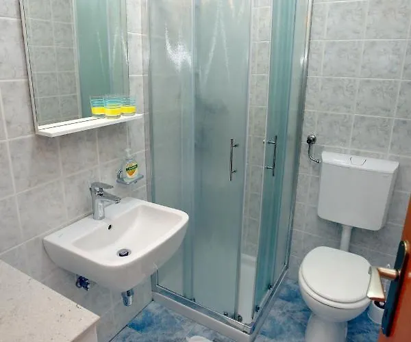 Dino Apartma In Soba - Dino Studio&room * Portorose