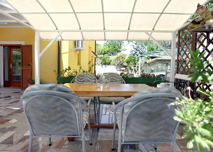 Appartement Dino Apartma In Soba - Dino And Portorož